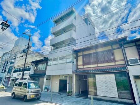 吉田マンション外観写真