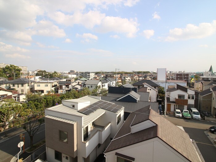 物件内観写真20　(室内からの展望)