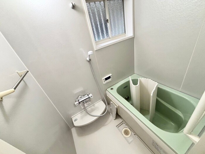 物件内観写真12　(バス／シャワールーム等)