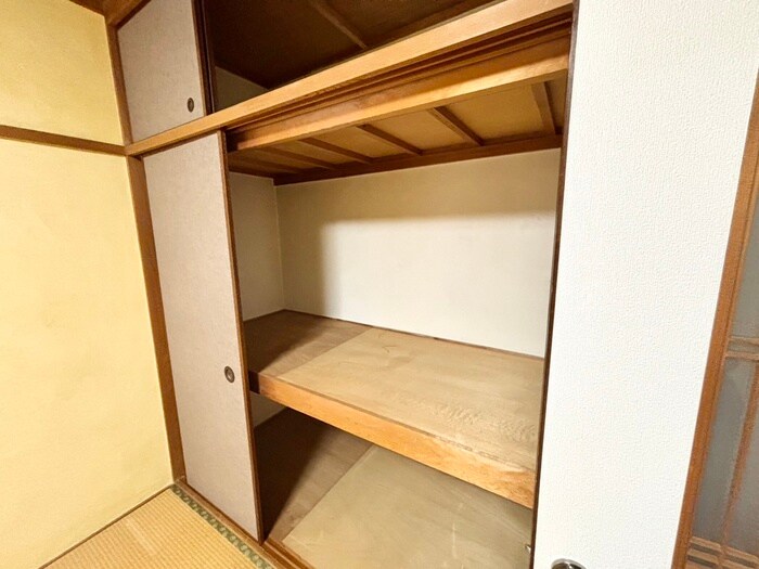 物件内観写真13　(収納)