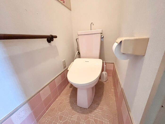 物件内観写真17　(トイレ)