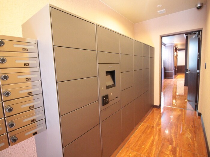 物件外観写真4　(建物設備)