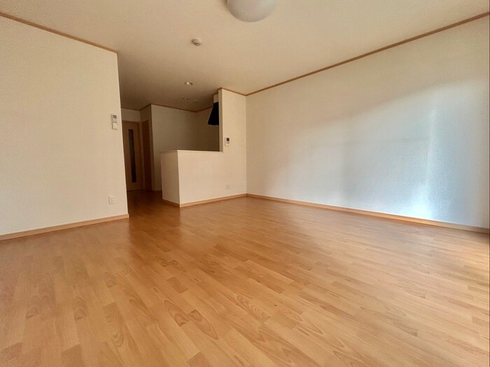 物件内観写真11　(居室)