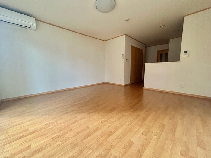 物件内観写真12　(居室)