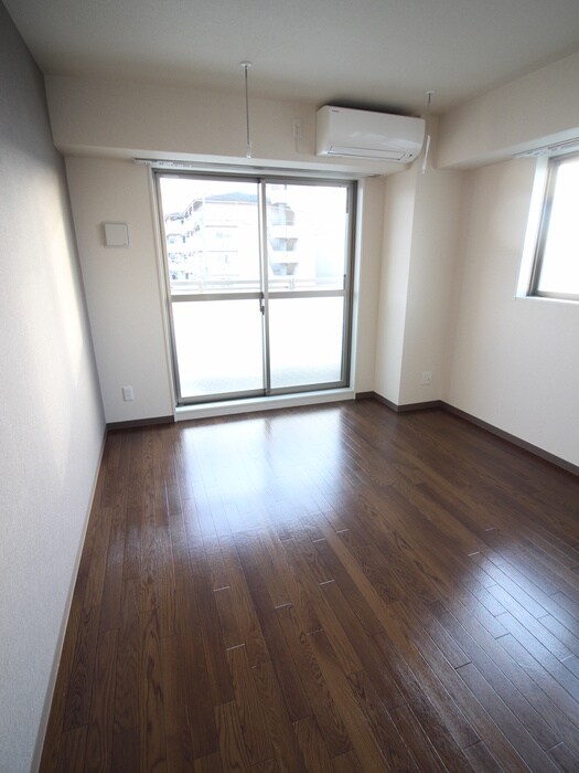 物件内観写真12　(居室)