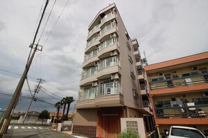 メイプルハウス外観写真