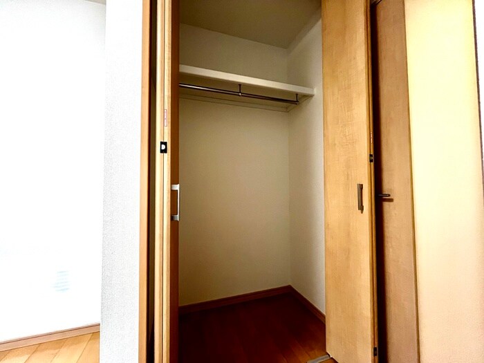 物件内観写真9　(収納)