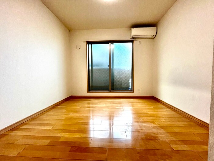 物件内観写真17　(居室)