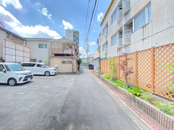 物件外観写真6　(周辺環境)