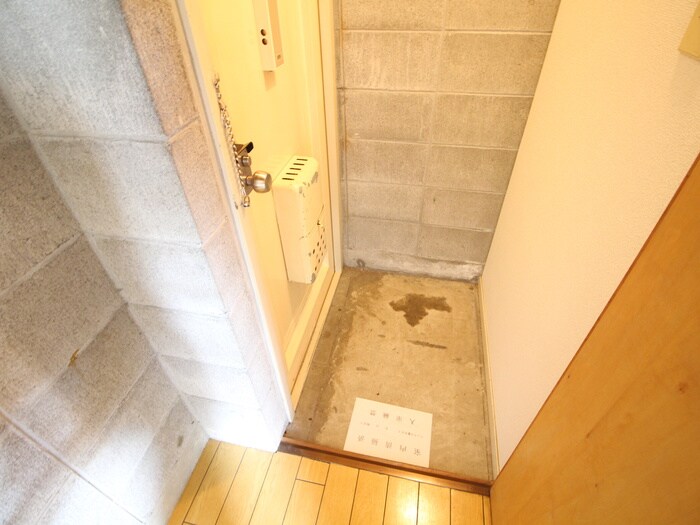 物件内観写真21　(玄関)