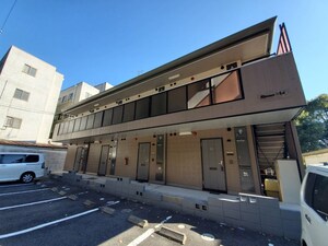 リヴィエ－ル小栗栖外観写真