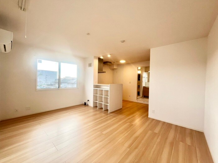 物件内観写真8　(居室)