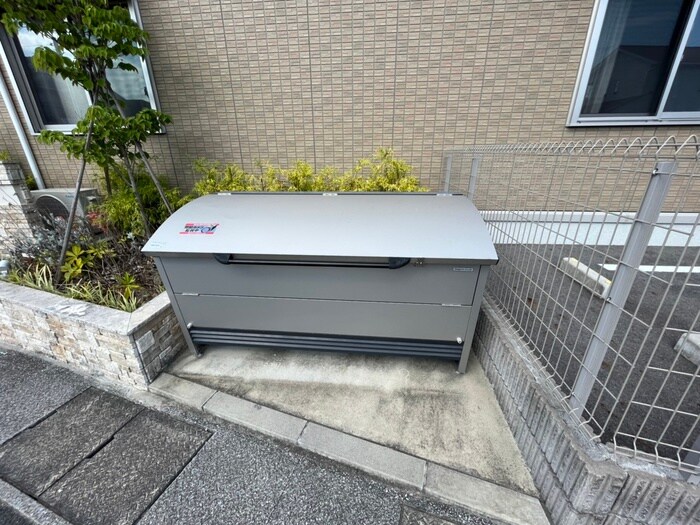 物件外観写真4　(建物設備)