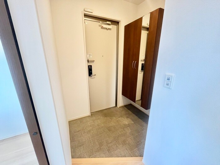 物件内観写真20　(玄関)