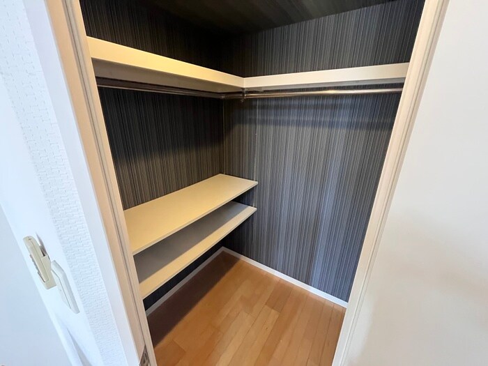 物件内観写真10　(収納)