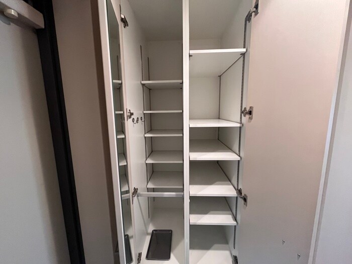 物件内観写真17　(靴箱)