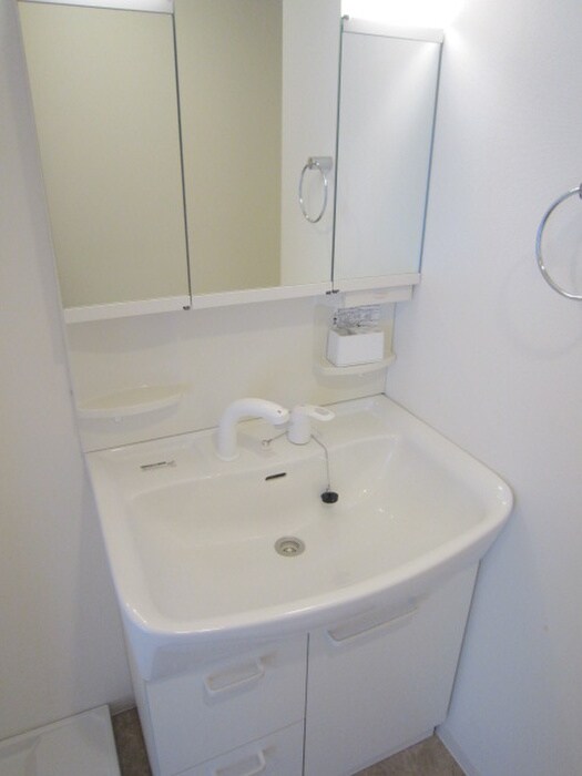 物件内観写真7　(洗面)