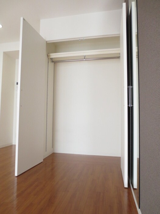 物件内観写真8　(収納)