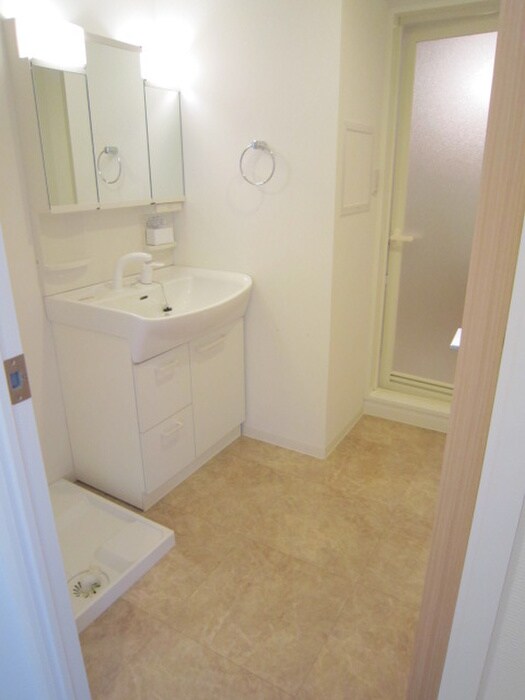 物件内観写真10　(洗面)