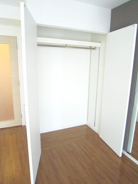 物件内観写真11　(収納)