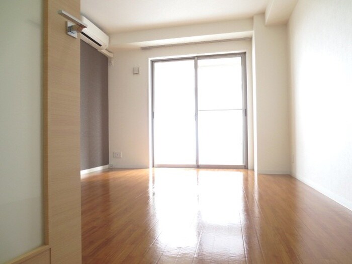 物件内観写真11　(居室)