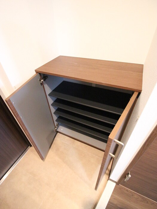 物件内観写真16　(靴箱)