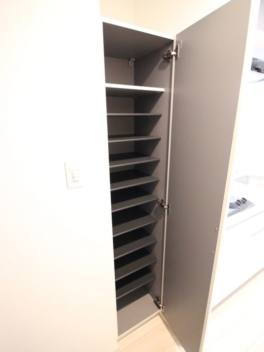 物件内観写真19　(靴箱)