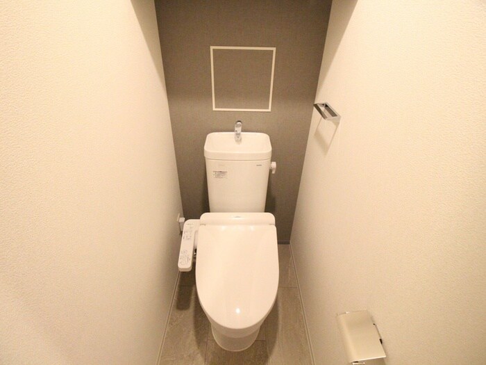 物件内観写真9　(トイレ)