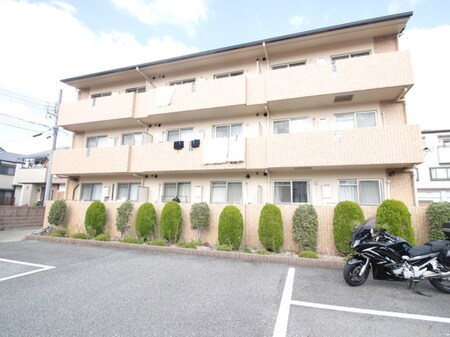 ＣＨＥＺ・ＭＯＩ外観写真