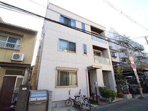 カルモ・カーサ外観写真