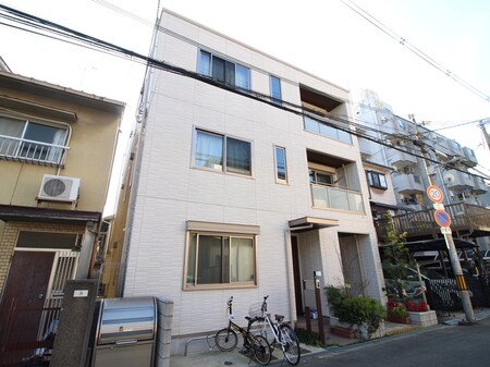 カルモ・カーサ外観写真