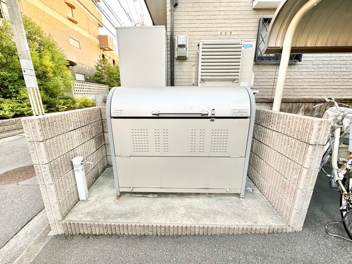 物件外観写真6　(建物設備)