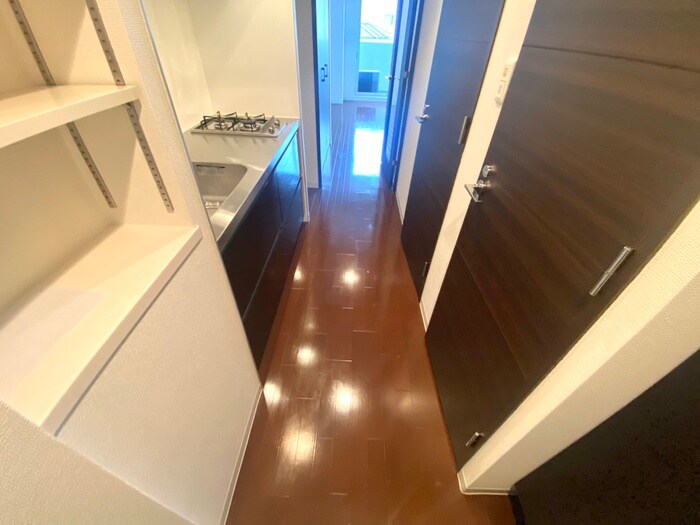 物件内観写真19　(廊下)