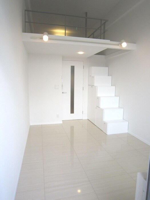 物件内観写真10　(居室)