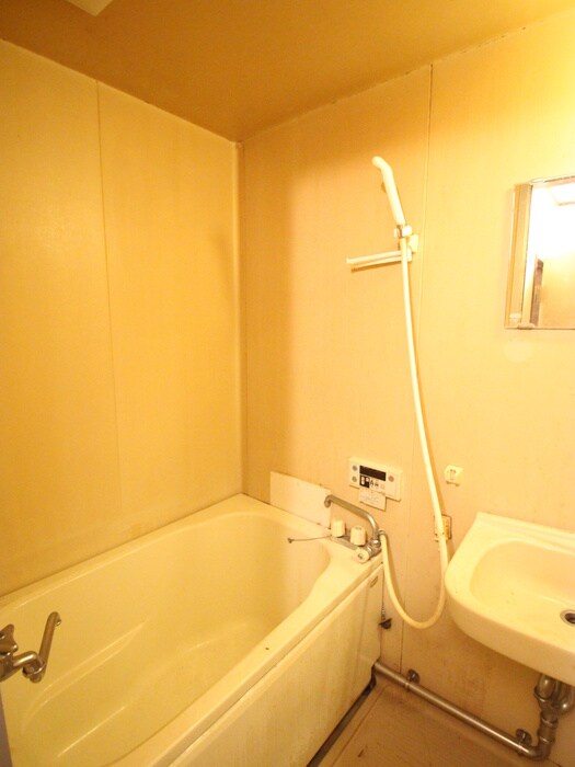 物件内観写真7　(バス／シャワールーム等)