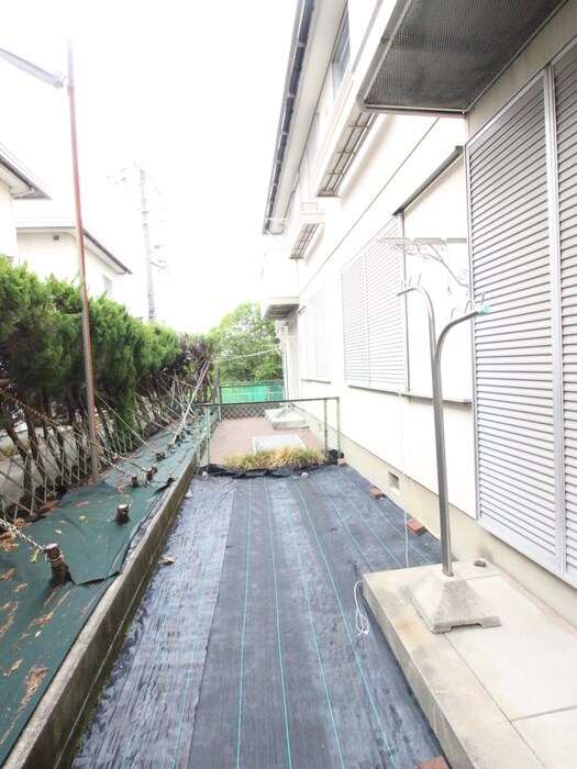 物件内観写真9　(ベランダ・バルコニー)