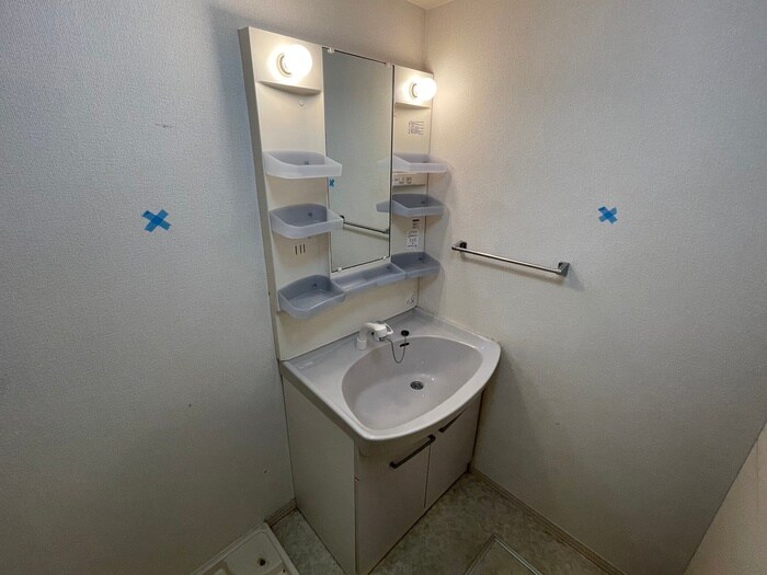 物件内観写真10　(洗面)