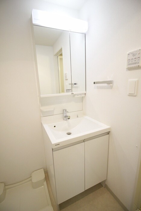 物件内観写真11　(洗面)