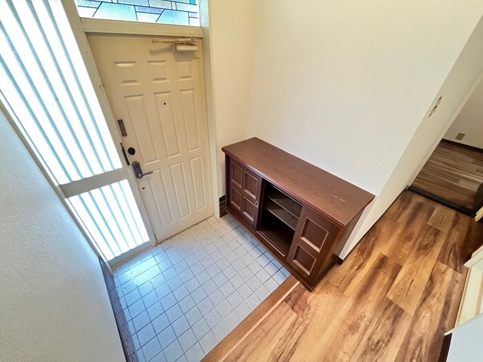 物件内観写真14　(靴箱)