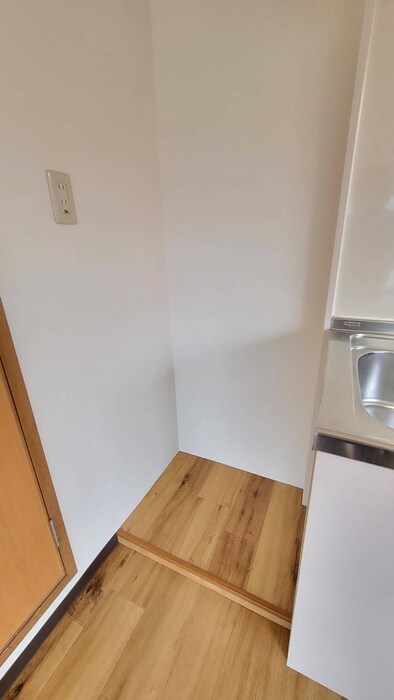 物件内観写真16　(内観写真)