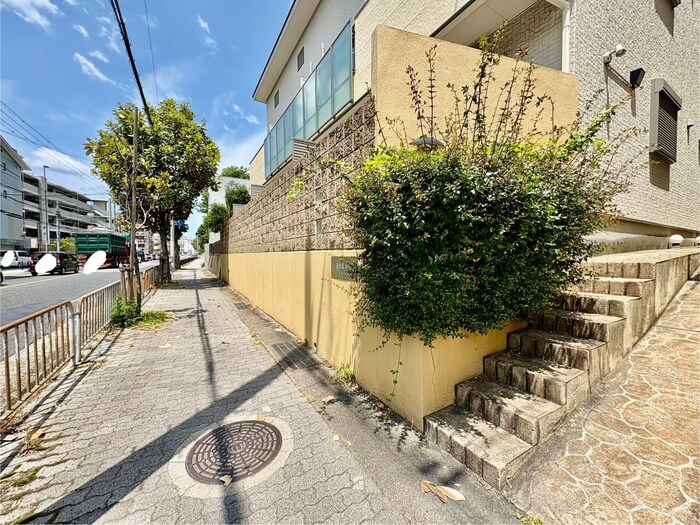 物件外観写真3　(外観写真)