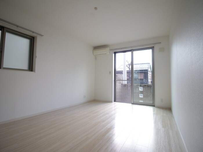 物件内観写真15　(居室)