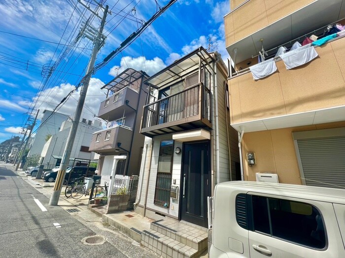 物件外観写真3　(外観写真)