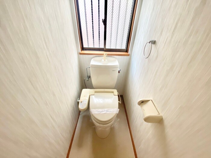 物件内観写真13　(トイレ)