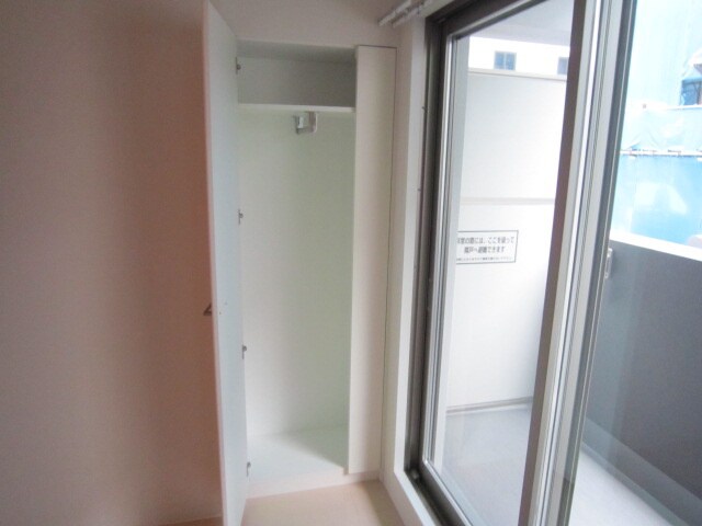物件内観写真10　(収納)