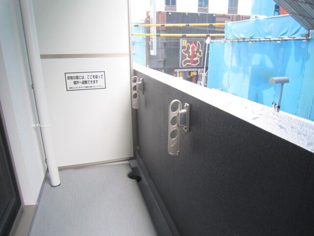 物件内観写真13　(ベランダ・バルコニー)