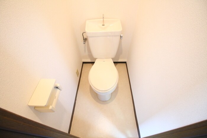 物件内観写真12　(トイレ)