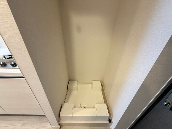 物件内観写真18　(洗濯機置場)