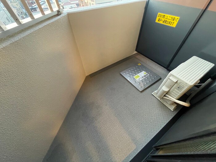 物件内観写真12　(ベランダ・バルコニー)