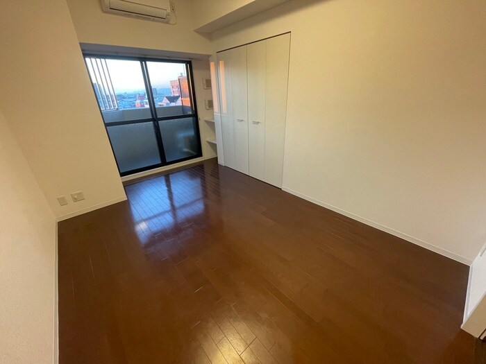 物件内観写真21　(居室)